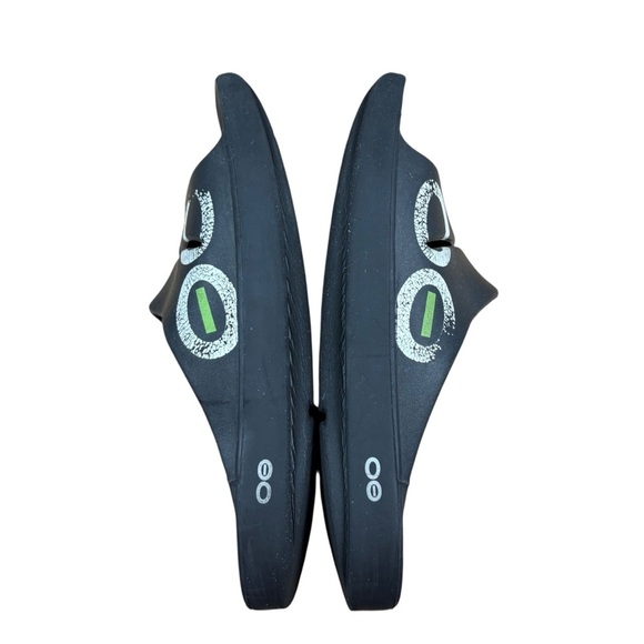 OOFOS Unisex Ooahh Sports Slide Sandals in black with green accents Men’s 8/W 10 - Picture 4 of 9